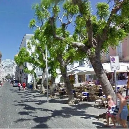 Apartment Su Piazza Matteotti Forio Centralissimi Forio (Isola d'Ischia)